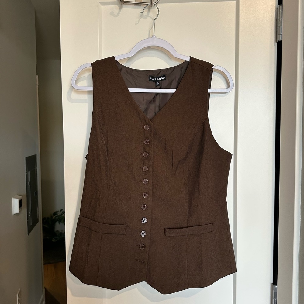 Fashion Nova Chocolate Button-Front Tank Top